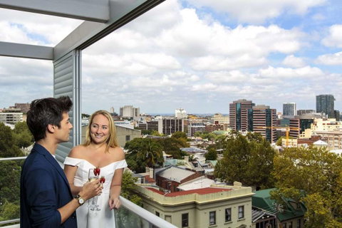 Adge Apartment Hotel - Foster Accommodation 17