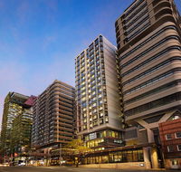 Four Points by Sheraton Central Park - Foster Accommodation