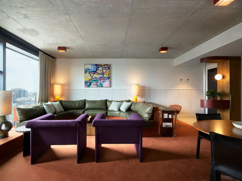 ACE Hotel Sydney - Foster Accommodation 11