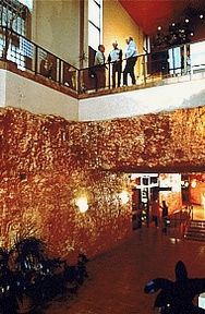 Desert Cave Hotel - Foster Accommodation 1