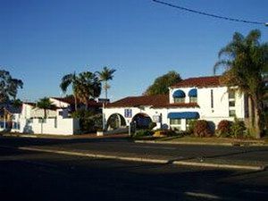 Alabaster Motor Inn - Foster Accommodation 0