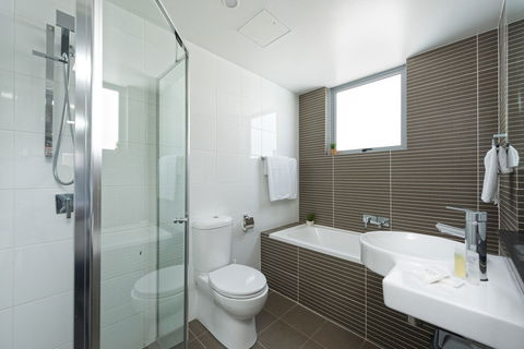 Astra Apartments North Sydney - Foster Accommodation 1