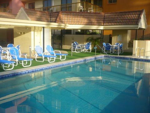 Coral Towers Holiday Apartments - Foster Accommodation 2