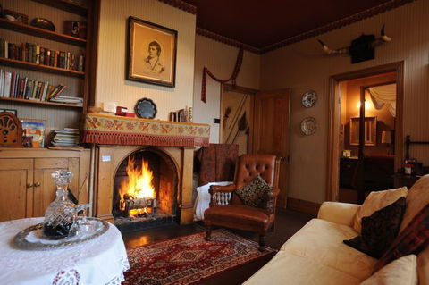 Alice's Cottages - Foster Accommodation 1