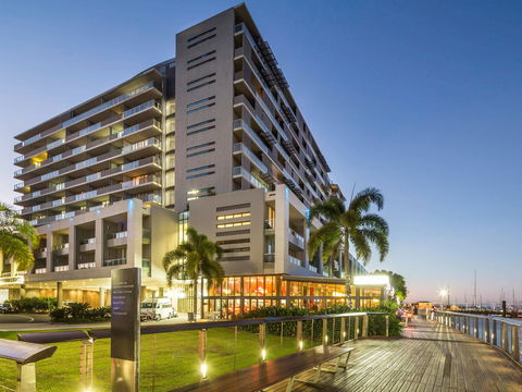 Sebel Cairns Harbour Lights - Foster Accommodation 1