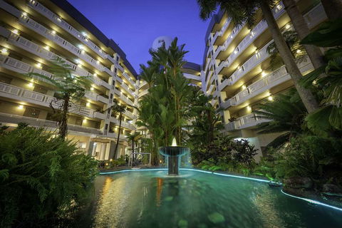 DoubleTree By Hilton Cairns - Foster Accommodation 1