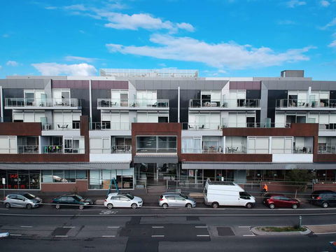 Apartments Ink - Foster Accommodation 0