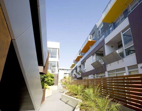 Apartments Ink - Foster Accommodation 1