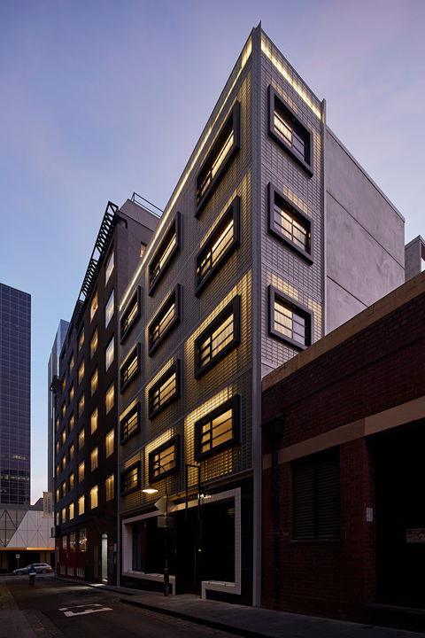 Lancemore Crossley St Melbourne - Foster Accommodation 0