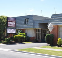 Sunrise Motor Inn - Foster Accommodation