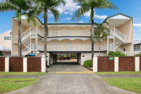 Cairns City Sheridan - Foster Accommodation 0