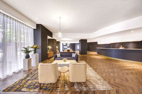 Vibe Hotel Sydney - Foster Accommodation 2