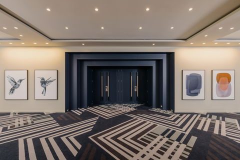 Voco Brisbane City Centre - Foster Accommodation 17