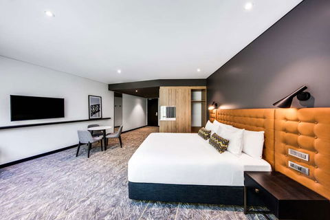 Vibe Hotel North Sydney - Foster Accommodation 13