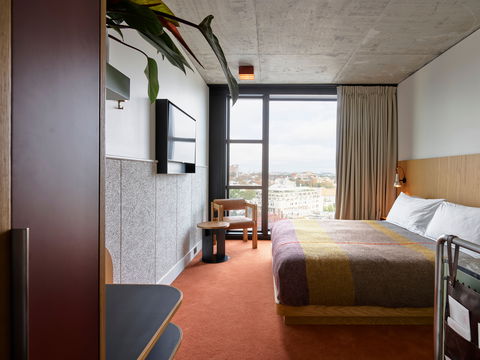 ACE Hotel Sydney - Foster Accommodation 17