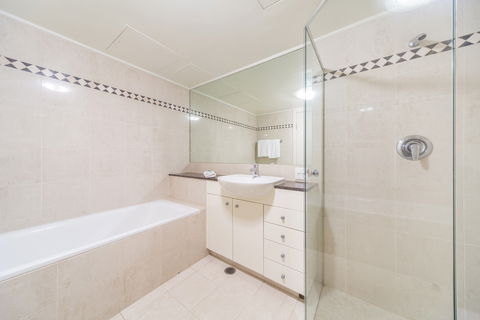 Astra Sydney CBD Pitt Street - Foster Accommodation 1