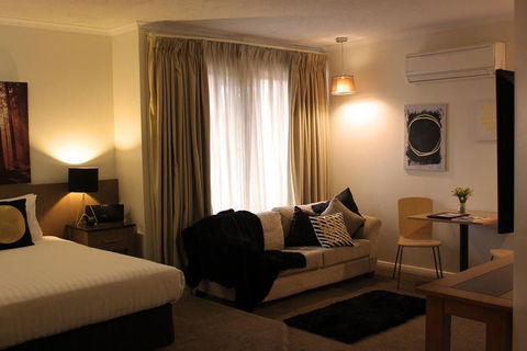Swan Hill Resort - Foster Accommodation 7
