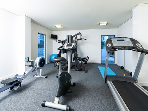 Grand Mercure Apartments Bargara - Foster Accommodation 9
