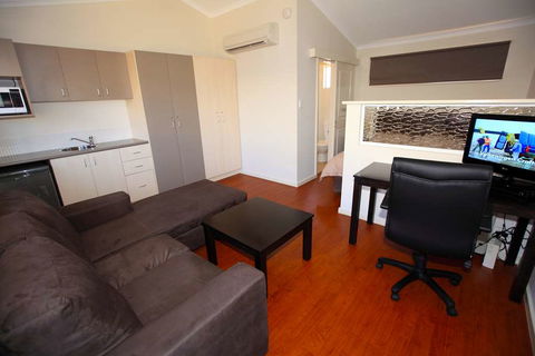Aspen Karratha Village - Foster Accommodation 9