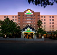 Holiday Inn Parramatta - Foster Accommodation