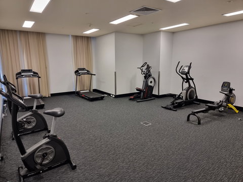 Metro Advance Apartments & Hotel - Foster Accommodation 16