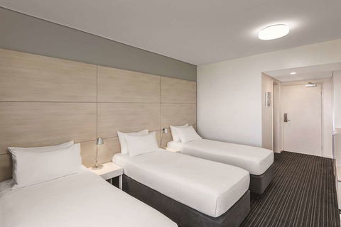 Vibe Hotel Darwin Waterfront - Foster Accommodation 7