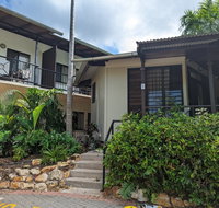 Palms City Resort - Foster Accommodation