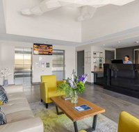 H on Mitchell Apartment Hotel - Foster Accommodation