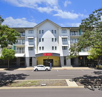 Metro Advance Apartments  Hotel - Foster Accommodation