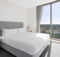 Meriton Suites George St - Foster Accommodation
