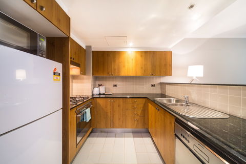 Astra Sydney-Hosking Place - Foster Accommodation 1