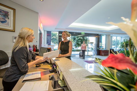 Hotel Gloria - Foster Accommodation 1