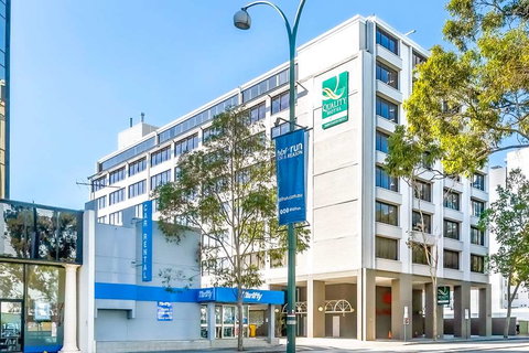 Quality Hotel Ambassador Perth - Foster Accommodation 0