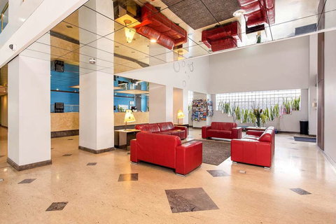 Quality Hotel Ambassador Perth - Foster Accommodation 2