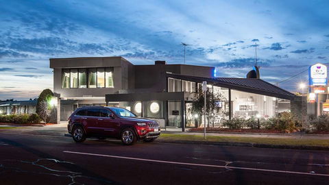 Best Western Mahoneys Motor Inn - Foster Accommodation 0