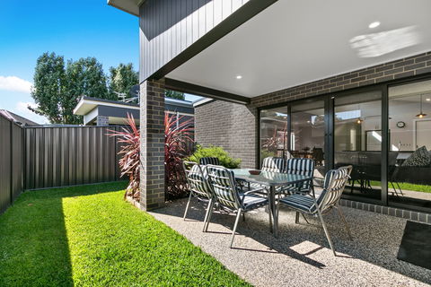 Hotel Aspen & Apartments - Foster Accommodation 1