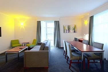 Abode Narrabundah - Foster Accommodation 0
