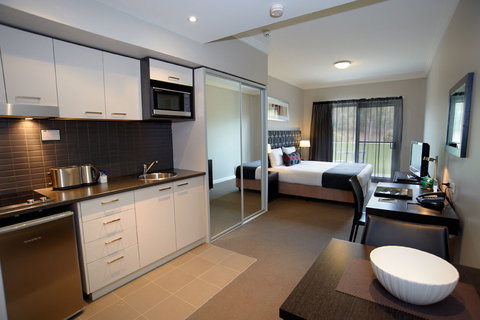 Quest Campbelltown Serviced Apartments - Foster Accommodation 2