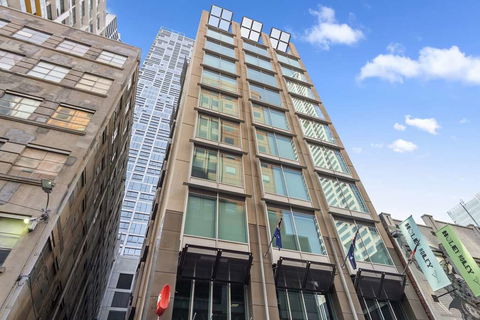 YEHS Hotel Melbourne CBD - Foster Accommodation 0