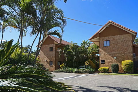 Quality Hotel Robertson Gardens - Foster Accommodation 0