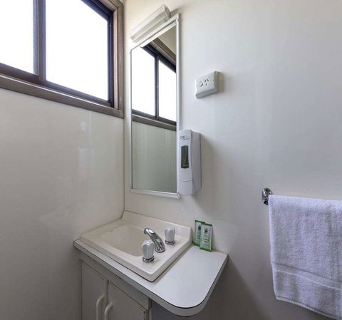 BIG4 Albury Tourist Park - Foster Accommodation 0