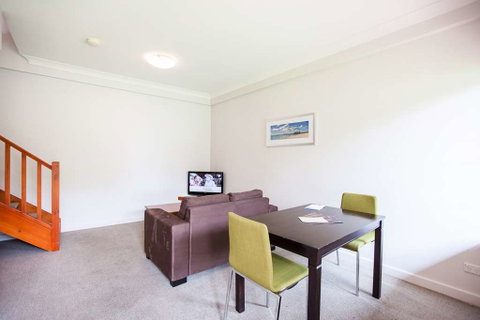 Royal Palms Resort by Nightcap - Foster Accommodation 2