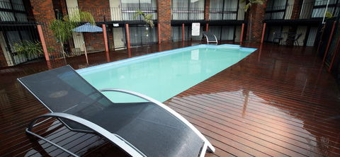 Warrnambool Central Court - Foster Accommodation 2