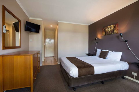 Burvale Hotel - Foster Accommodation 4