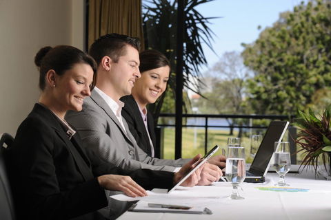 Assured Ascot Quays Apartment Hotel - Foster Accommodation 4