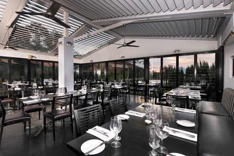 Assured Ascot Quays Apartment Hotel - Foster Accommodation 5