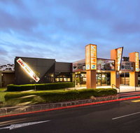 Nightcap at Keysborough Hotel - Foster Accommodation