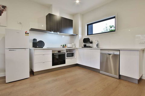 Quality Apartments Dandenong - Foster Accommodation 6