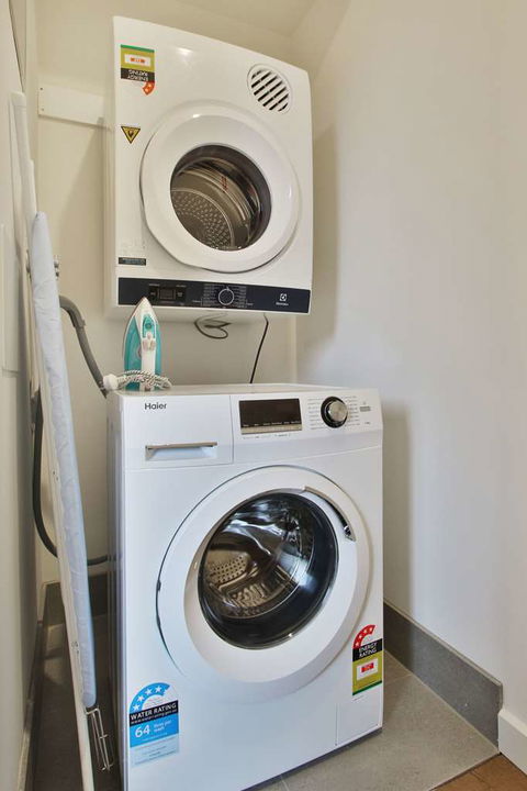 Quality Apartments Dandenong - Foster Accommodation 10