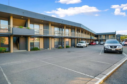 City Reach Motel - Foster Accommodation 1
